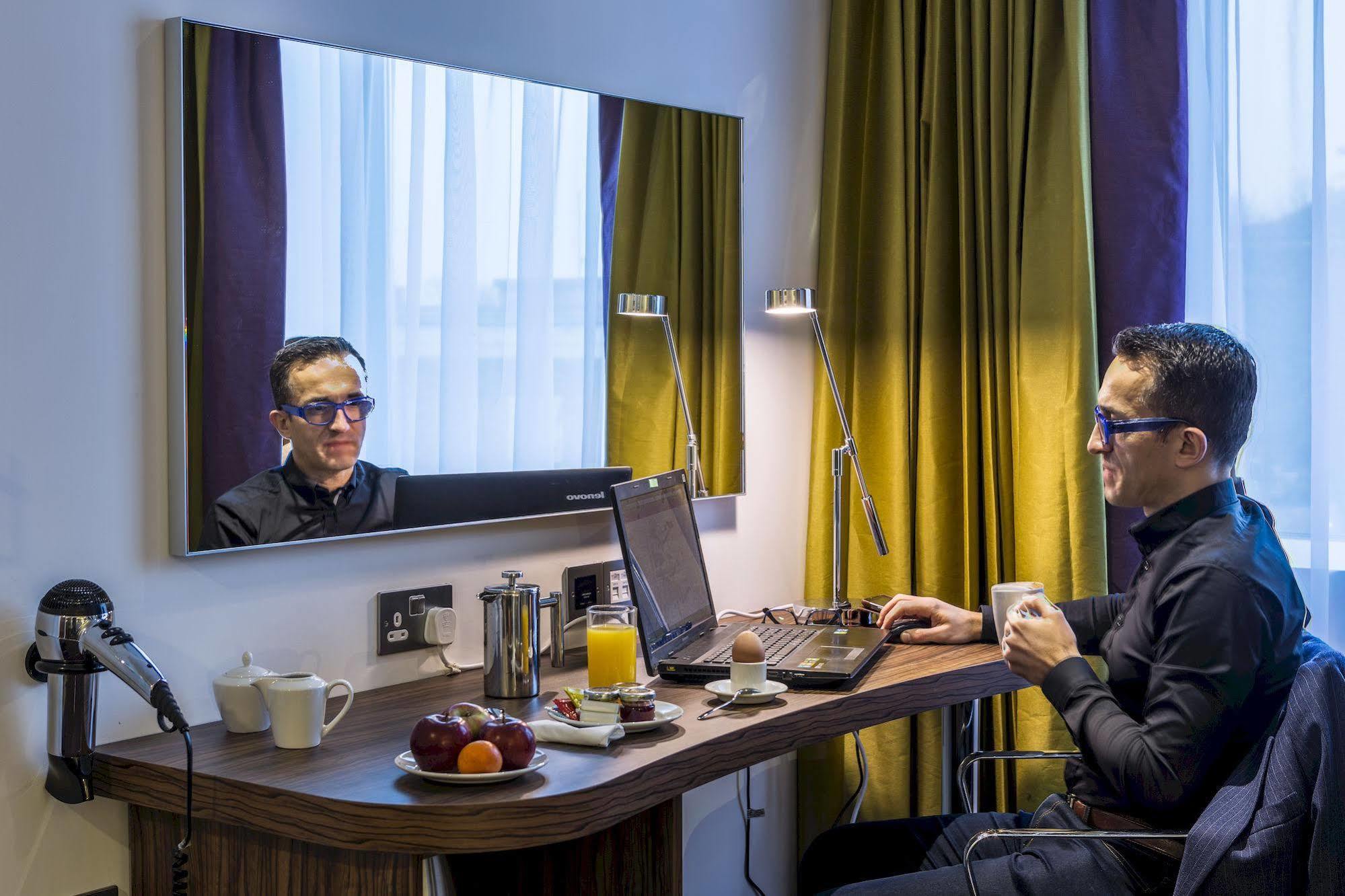 Holiday Inn London Watford Junction By Ihg Luaran gambar